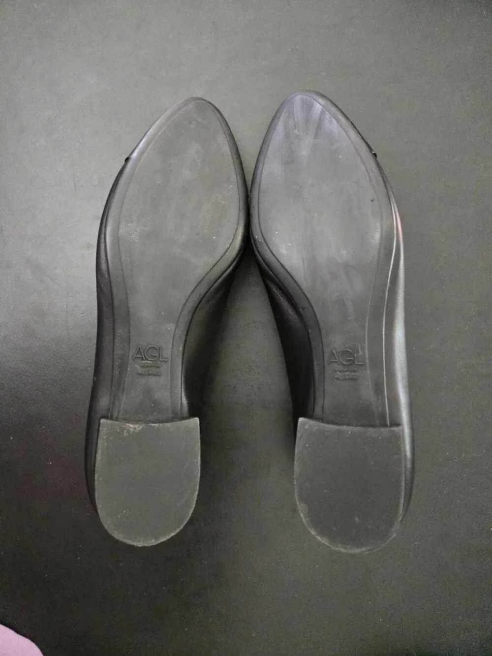 AGL Black Leather Flats with Patent Capped Toe NM, size 11 - Picture 2 of 4